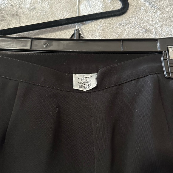 Elegant Woman Black Tuxedo Pantsuit - Picture 5 of 11